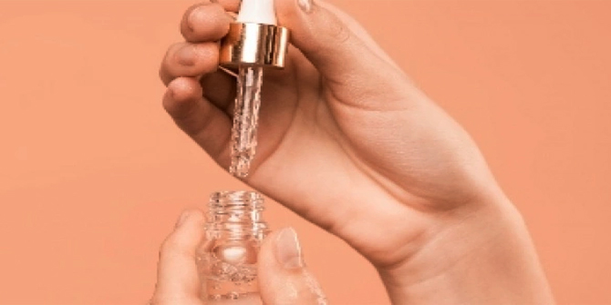Perhatikan 7 Manfaat Hyaluronic Acid dalam Skincare